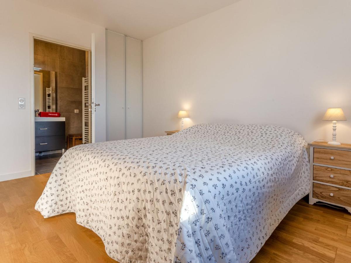 Apartment Les Arts-2 By Interhome Довиль Экстерьер фото